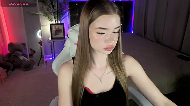 Snapshot of Milla_Way chatting on July 2026 02:32:01 PM Milla Way online show from July 2026 02:32:01 PM