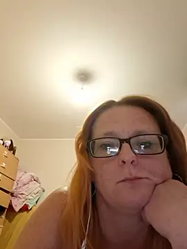 Snapshot of Naughtybutnicedaisy chatting on July 2026 04:24:01 PM Naughtybutnicedaisy online show from July 2026 04:24:01 PM