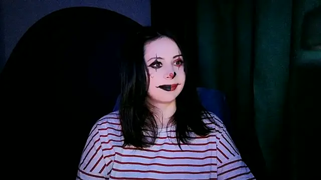 Snapshot of KattyySummer chatting on June 2026 08:35:02 PM KattyySummer online show from June 2026 08:35:02 PM
