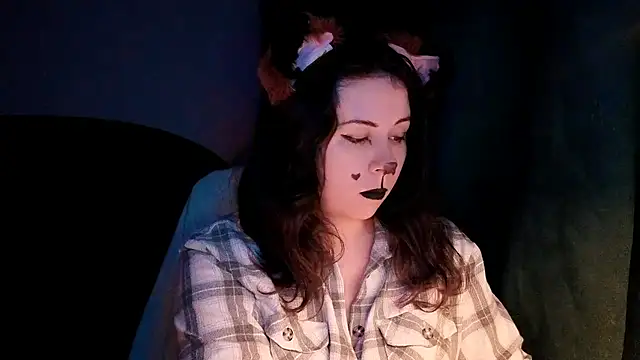 Snapshot of KattyySummer chatting on July 2026 10:47:02 PM KattyySummer online show from July 2026 10:47:02 PM
