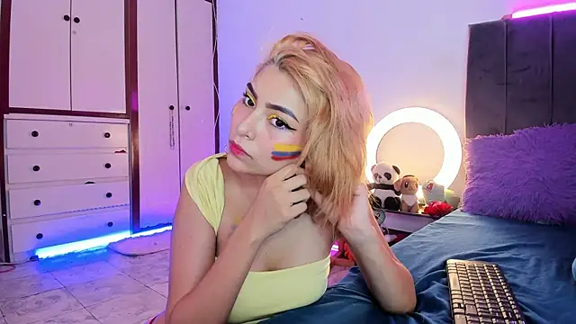 NatalieSterling online show from July 2026 04:44:02 PM