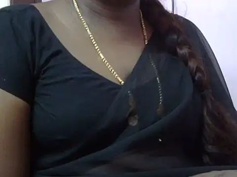 Snapshot of tamil-priyaaa chatting on July 2026 05:50:01 PM tamil-priyaaa online show from July 2026 05:50:01 PM