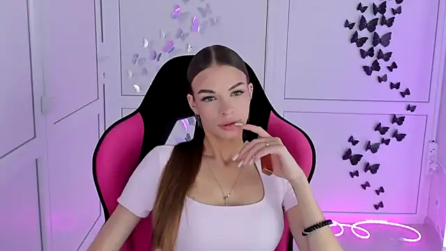 KaterineSunny online show from June 2026 12:47:02 PM