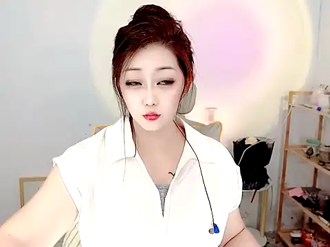 Mimi131499 online show from July 2026 12:36:02 PM