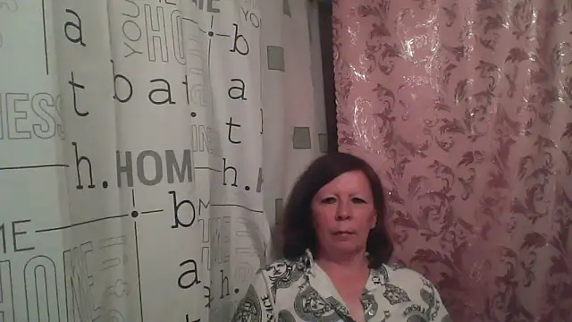 Snapshot of Schastlivaya43 chatting on June 2026 06:56:01 PM Schastlivaya43 online show from June 2026 06:56:01 PM
