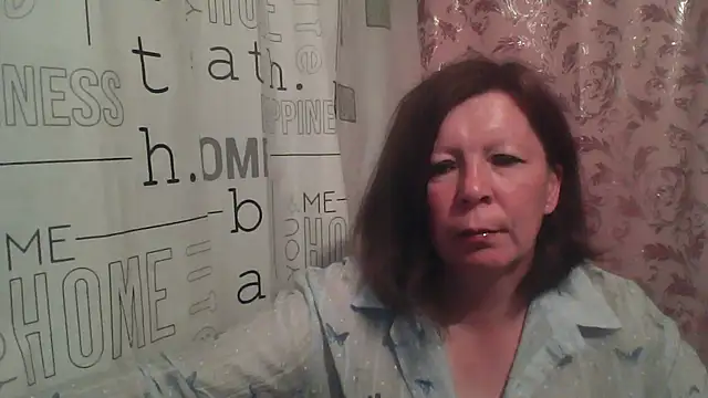 Snapshot of Schastlivaya43 chatting on June 2026 07:16:02 PM Schastlivaya43 online show from June 2026 07:16:02 PM