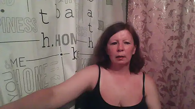 Snapshot of Schastlivaya43 chatting on July 2026 07:13:01 PM Schastlivaya43 online show from July 2026 07:13:01 PM