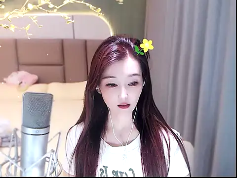 Snapshot of Mimi66688 chatting on June 2026 03:44:02 PM Mimi66688 online show from June 2026 03:44:02 PM