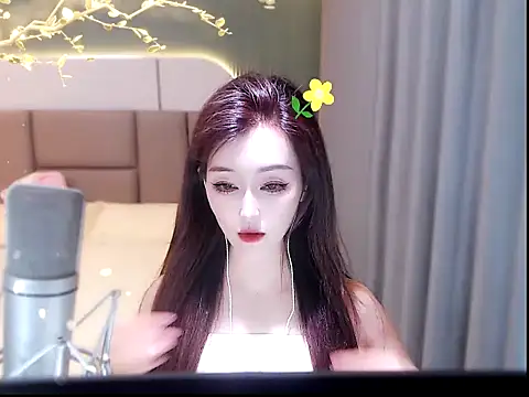 Snapshot of Mimi66688 chatting on June 2026 10:02:02 AM Mimi66688 online show from June 2026 10:02:02 AM
