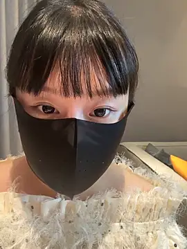 bingbing-x online show from June 2026 02:45:01 PM