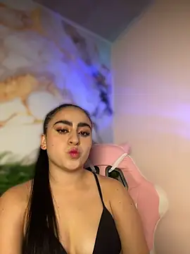 LILI 911 online show from June 2026 08:07:01 PM