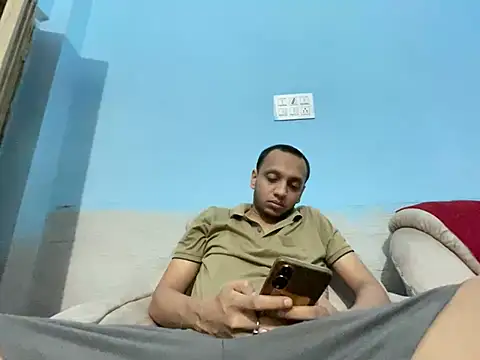 disha22991 online show from June 2026 09:52:01 PM