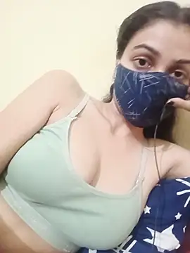 Shaina01 online show from July 2026 06:40:02 PM