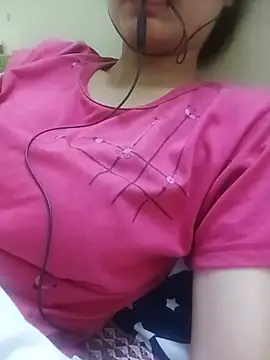 Shaina01 online show from July 2026 01:48:02 PM