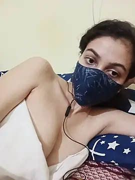 Shaina01 online show from July 2026 07:19:02 PM