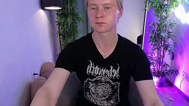 softdeutch online show from June 2026 10:03:02 PM
