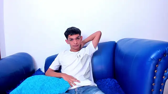 littlecum18 online show from June 2026 12:31:01 PM