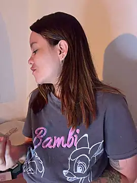 Snapshot of Emma_Jonas chatting on July 2026 01:42:02 PM Emma Jonas online show from July 2026 01:42:02 PM