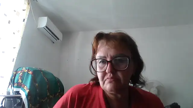 Snapshot of ErikaXShine chatting on July 2026 12:00:02 PM ErikaXShine online show from July 2026 12:00:02 PM