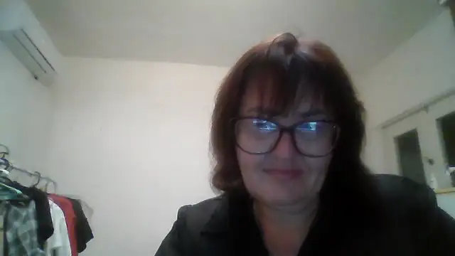 Snapshot of ErikaXShine chatting on July 2026 07:50:01 PM ErikaXShine online show from July 2026 07:50:01 PM