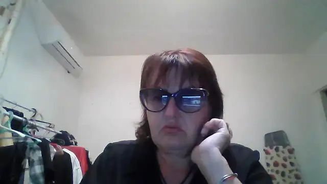 Snapshot of ErikaXShine chatting on July 2026 07:12:02 PM ErikaXShine online show from July 2026 07:12:02 PM