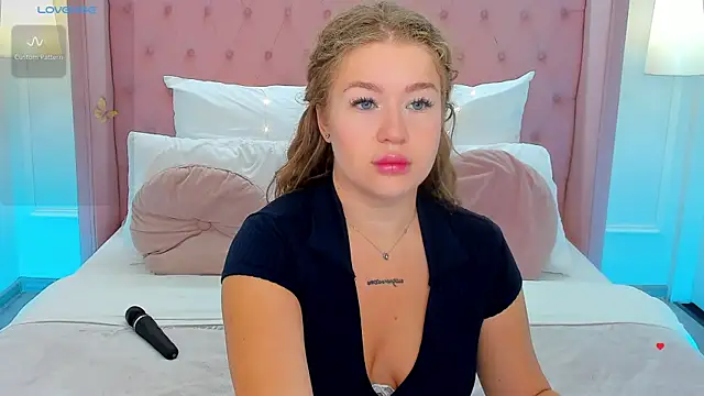CassiRide online show from July 2026 05:21:02 AM