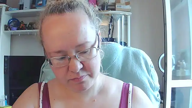 Viola27 online show from July 2026 07:15:02 AM