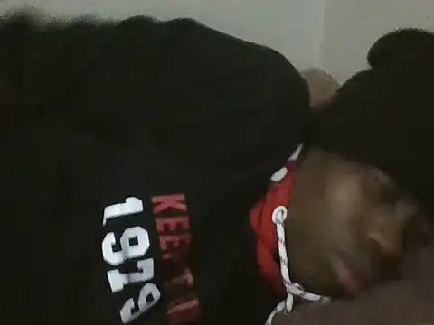 smalldick7090 online show from June 2026 04:44:01 PM