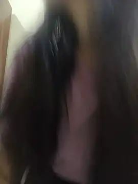 Snapshot of Queen_Rosyy chatting on July 2026 03:10:02 AM Queen Rosyy online show from July 2026 03:10:02 AM