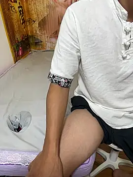 yunyun00007 online show from July 2026 03:51:01 PM