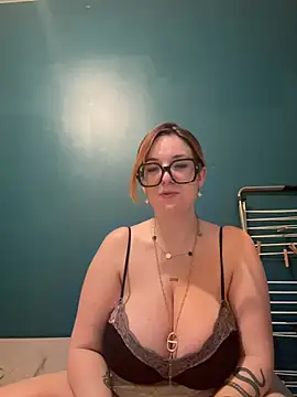 Snapshot of alexia_tacrush chatting on June 2026 08:35:02 PM alexia tacrush online show from June 2026 08:35:02 PM