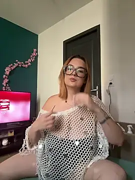 Snapshot of alexia_tacrush chatting on June 2026 04:08:02 PM alexia tacrush online show from June 2026 04:08:02 PM