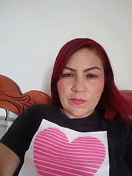 Snapshot of Agata_Traviesa chatting on July 2026 08:00:02 PM Agata Traviesa online show from July 2026 08:00:02 PM