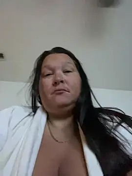 Snapshot of NUTTERBUTTA chatting on July 2026 04:26:02 AM NUTTERBUTTA online show from July 2026 04:26:02 AM