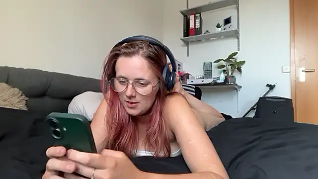 LeaLoveXXX online show from July 2026 07:14:02 AM