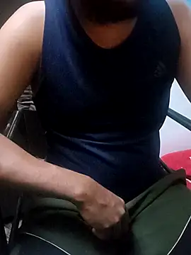 Snapshot of Lawrencedlkk007 chatting on February 2026 01:28:02 PM Lawrencedlkk007 online show from February 2026 01:28:02 PM