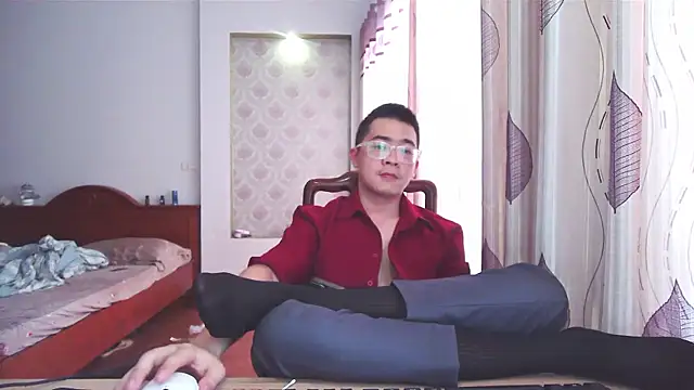 Snapshot of iamtobias chatting on July 2026 05:54:01 AM iamtobias online show from July 2026 05:54:01 AM