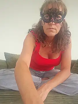 Giulia2903 online show from July 2026 11:27:02 AM