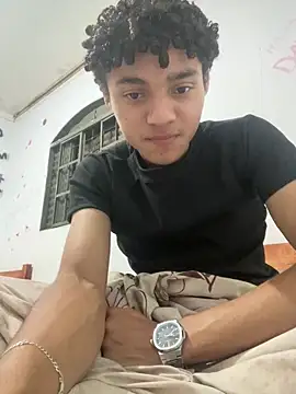Guilhermesousaferro online show from June 2026 12:41:02 AM