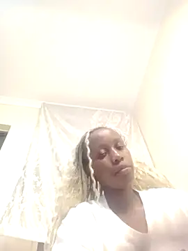 Snapshot of Sweet-cherrry chatting on June 2026 05:29:01 PM Sweet-cherrry online show from June 2026 05:29:01 PM