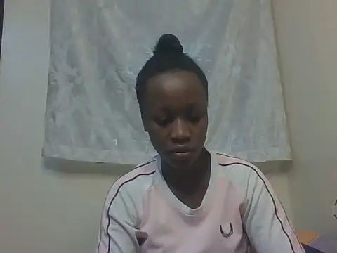 Snapshot of Sweet-cherrry chatting on July 2026 09:24:01 AM Sweet-cherrry online show from July 2026 09:24:01 AM