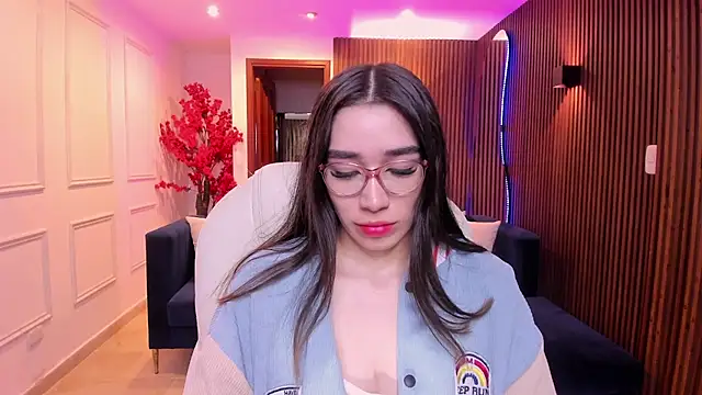 Emma caarter  online show from July 2026 03:26:01 AM