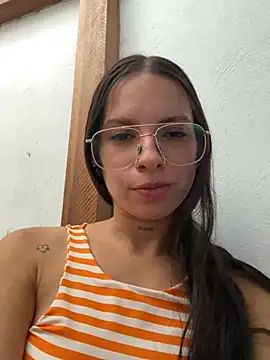 miimii lovee online show from June 2026 07:34:01 PM