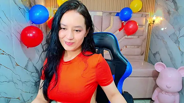 Aleja r  online show from June 2026 12:22:01 PM