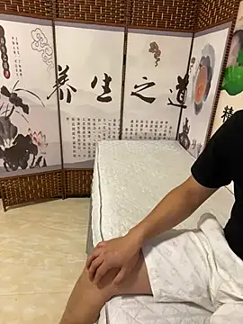 qujing002 online show from July 2026 01:46:02 PM