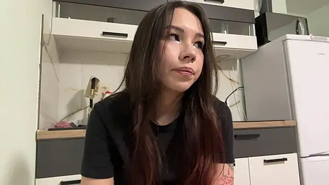 HotGirlMilla online show from June 2026 07:57:02 PM