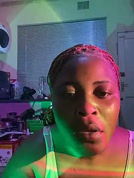 Luciusbooty online show from July 2026 05:08:02 PM