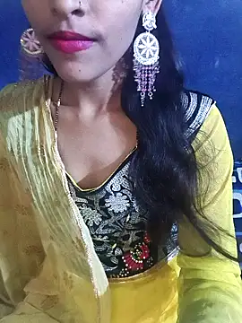 Cute Merry   online show from August 2026 05:28:02 AM
