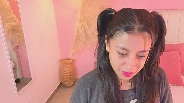 valeria  torres online show from June 2026 11:14:01 AM