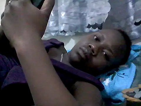 Snapshot of beutifulebonya chatting on June 2026 01:54:02 AM beutifulebonya online show from June 2026 01:54:02 AM